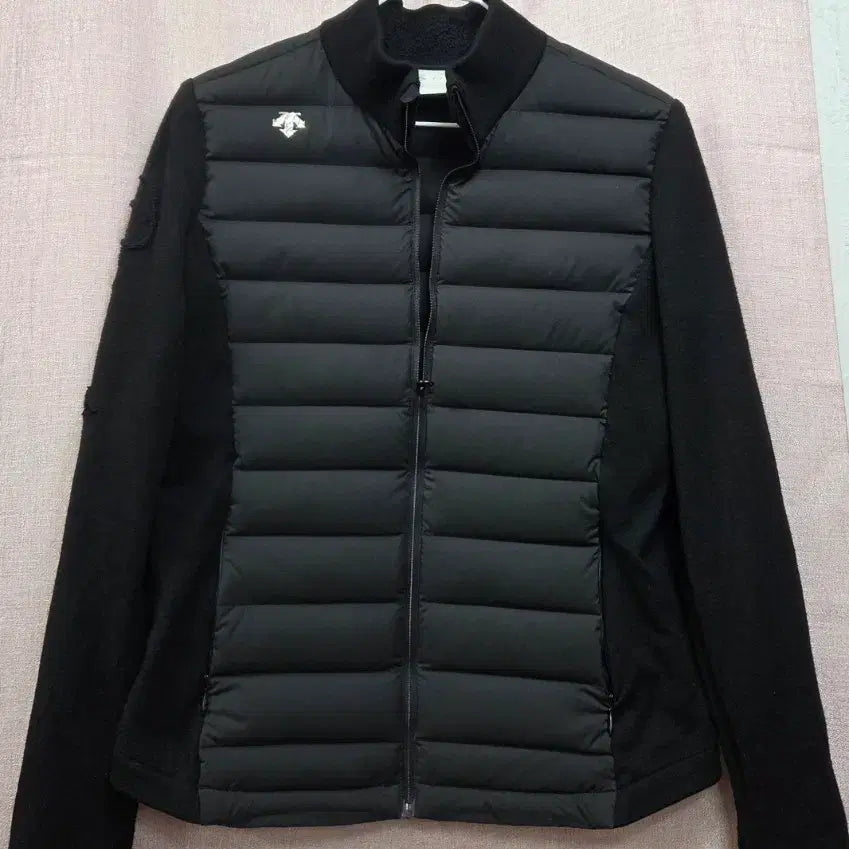 [BUNJANG] Descente Knit Goose Down Padded Jacket Black / 데상트 니트 구스 패딩 자켓 블랙