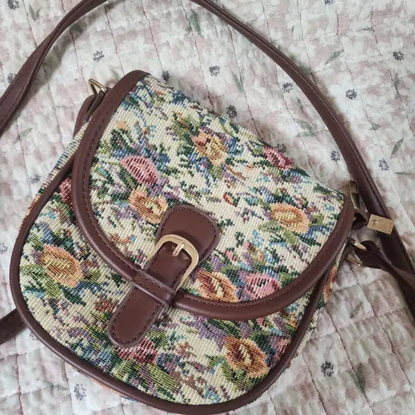 [BUNJANG] Vintage Floral Crossbody Bag / 빈티지 꽃무늬 크로스백 가방