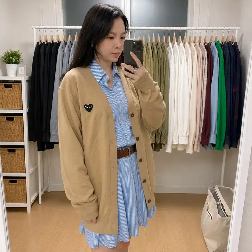 [BUNJANG] Comme des Garçons PLAY Black Heart Beige Cotton Cardigan (M) / 꼼데가르송 (COMME des GARcONS PLAY)PLAY 블랙하트 베이지 코튼 가디건 M / 일본제
