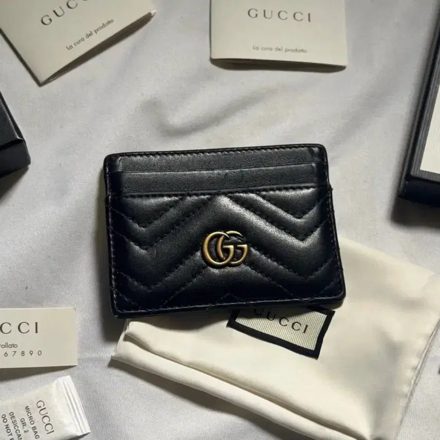 [BUNJANG] Gucci Marmont Matelassé Card Wallet / [S급/ 정품] 구찌 마몽 마틀라쎄 카드지갑