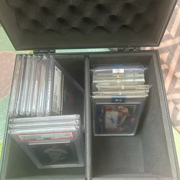 [BUNJANG] 2-Tier Card Display Case & Graded Card Collection Bundle / 카드 수집품 보관함 2단 구성 및 등급 카드 오늘만 이가격