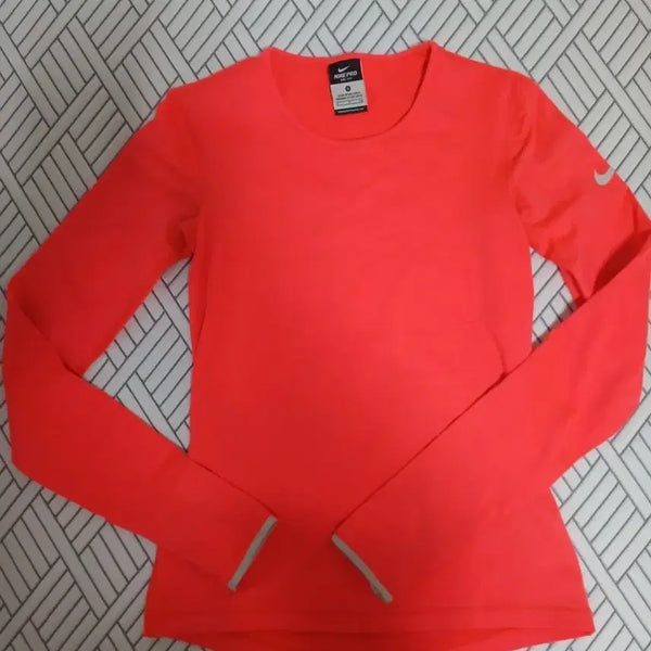 [BUNJANG] Nike Therma-FIT Heated Wear Top / 나이키 발열 웨어