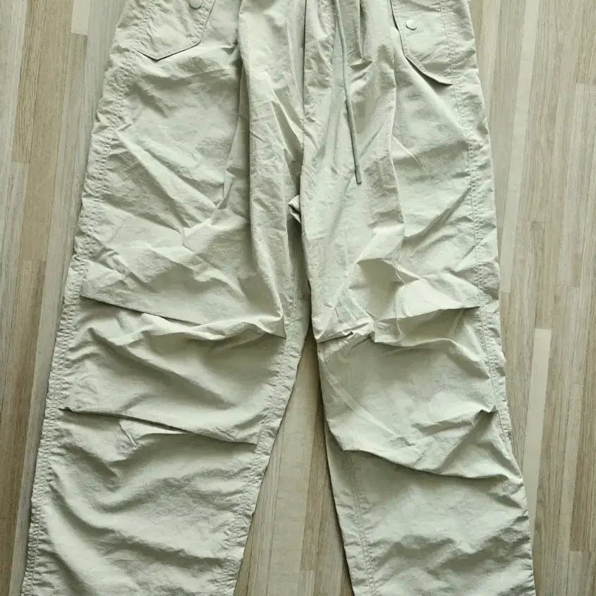 [BUNJANG] Indust Khaki Cargo Pants / 인더스트 바스락 카고 팬츠