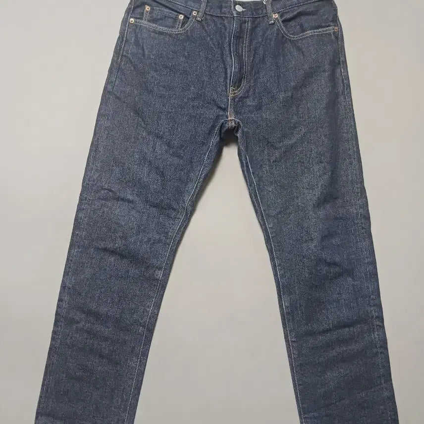 [BUNJANG] Uniqlo Selvedge Regular Straight Jeans - Size 34 / [34] 유니클로 셀비지 레귤러 스트레이트진 청바지