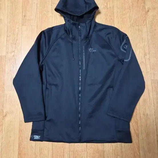 [BUNJANG] NEPA ACTIVE Soft Fleece Full Zip Hoodie Jacket Black, 110 / (최상급/매장판) 네파 액티브 부드러운 기모 후드 집업 블랙 자켓, 110