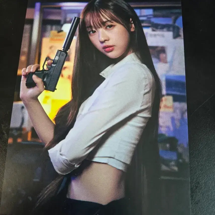 [BUNJANG] tripleS Kim Sumin Badge War Season 4 Postcard / 트리플에스 배지전쟁 시즌4 김수민 엽서판매