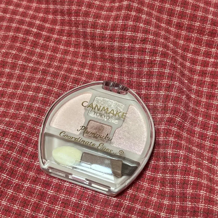 [BUNJANG] Canmake Tokyo Plump Cube Eyeshadow No. 02 / 캔메이크 도쿄 플럼프 큐브 아이섀도우 2호