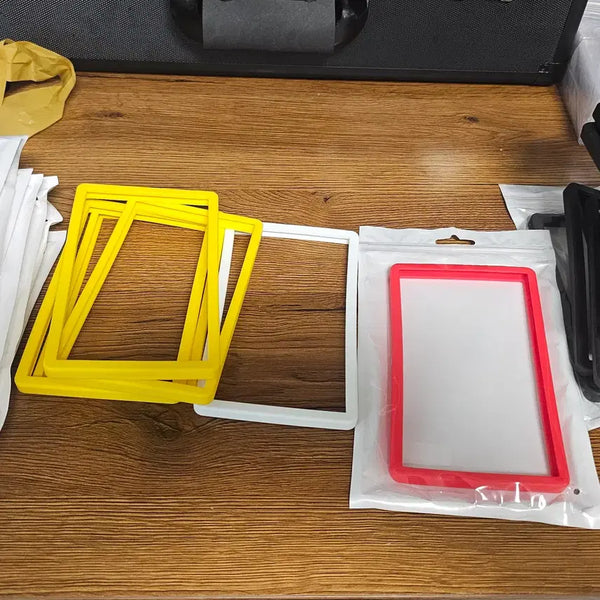 [BUNJANG] Basilisk Silicone Card Cases for Graded Pokémon Cards (Transparent, Black, Yellow, Red, White) - Compatible with PSA, BGS, CGC, CCG / 포켓몬카드 등급카드용 바실리스크 실리콘 케이스 팝니다 [투명, 검정, 노랑, 빨강, 흰색] PSA,BRG,CGC,CCG호환