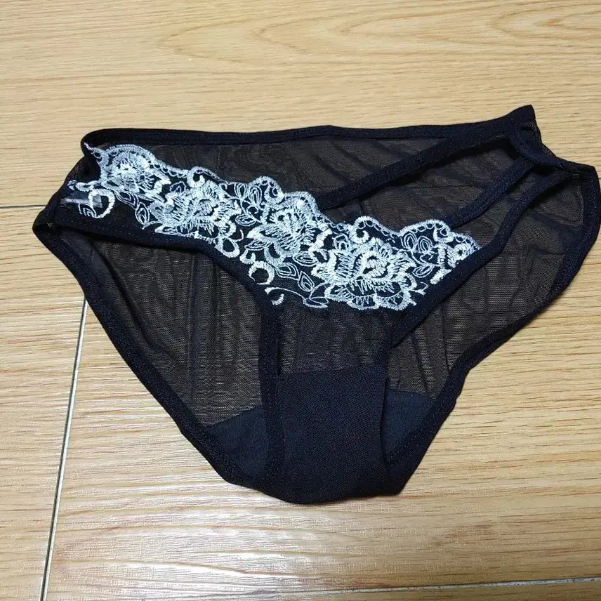 [BUNJANG] Black Lace Panties / 레이스팬티(중고)