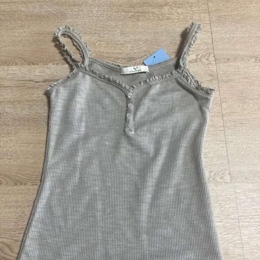 [BUNJANG] Button Lace Sleeveless Top / 버튼 레이스 슬리브리스 나시