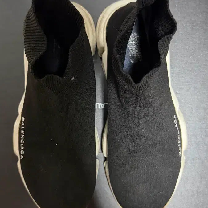 [BUNJANG] Balenciaga Speed Trainer EU 39 / 발렌시아가 스피드러너 EU 39