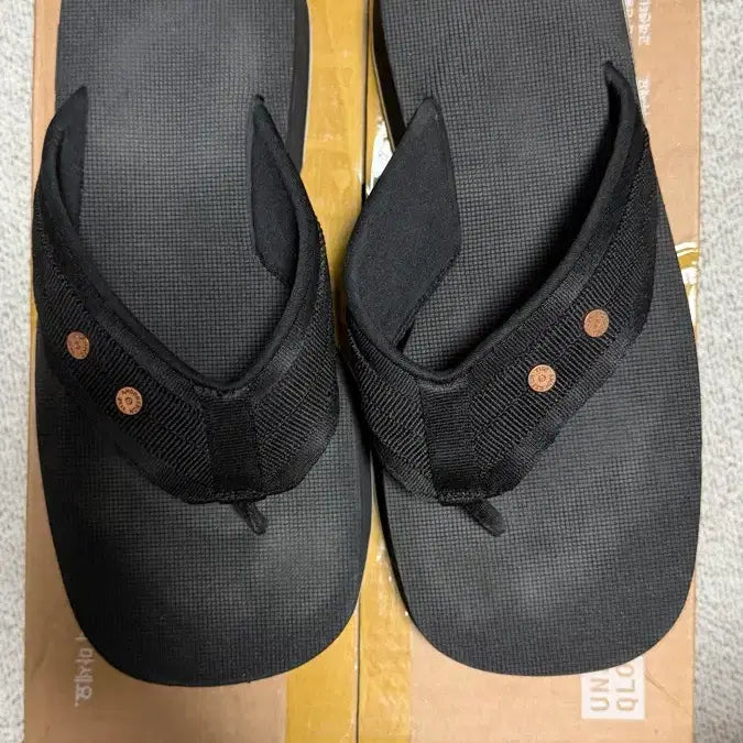 [BUNJANG] Andersson Bell Black Button Detail Slide Sandals 255 / 앤더슨벨 쪼리 슬리퍼 샌들 255