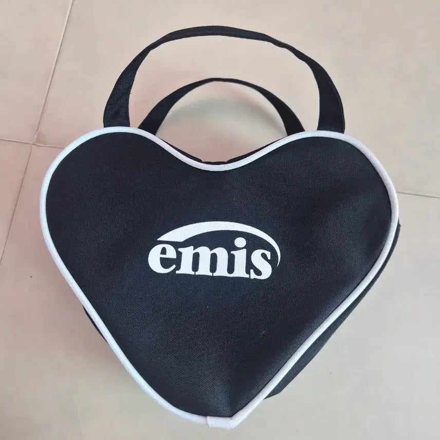 [BUNJANG] Emis Heart Tote Bag Black / emis 이미스 하트 토트백 블랙
