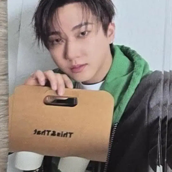 [BUNJANG] Stray Kids Changbin This & That Photocard / 디스앤댓 this & that  & 버전 스키즈 스트레이키즈 창빈