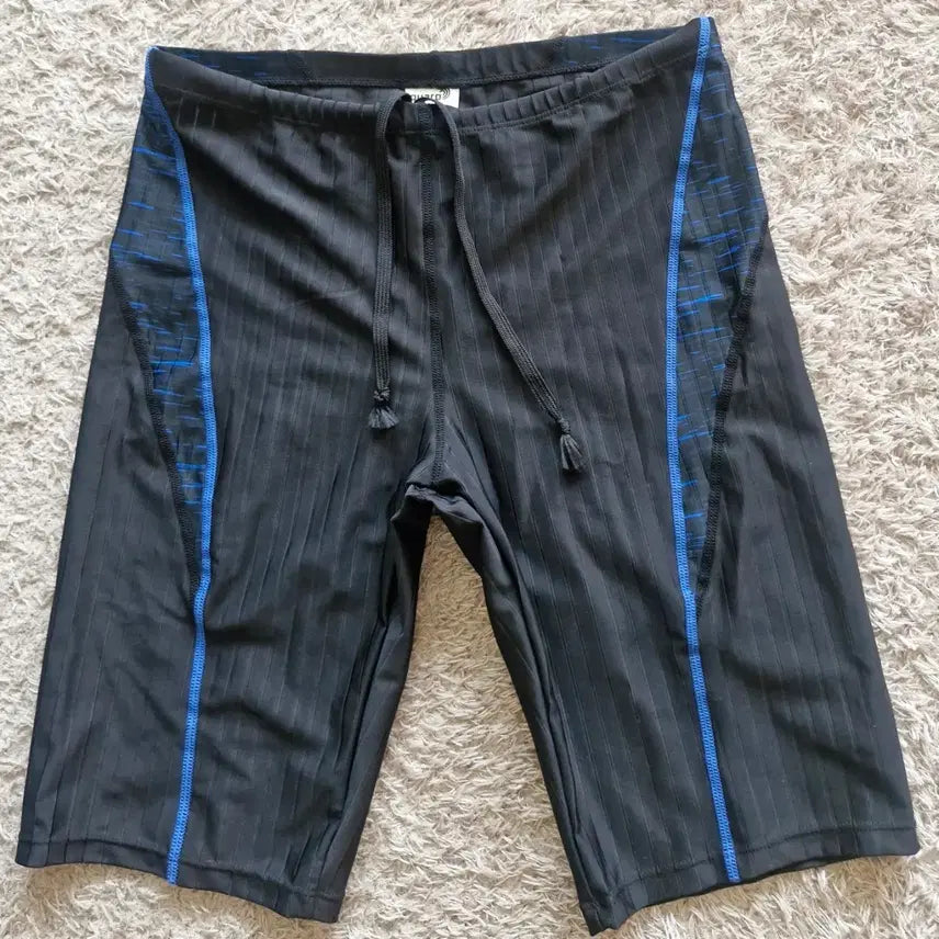 [BUNJANG] Quaro Women's Swim Shorts - Size 95 / quaro  여성  수영복  반바지  95