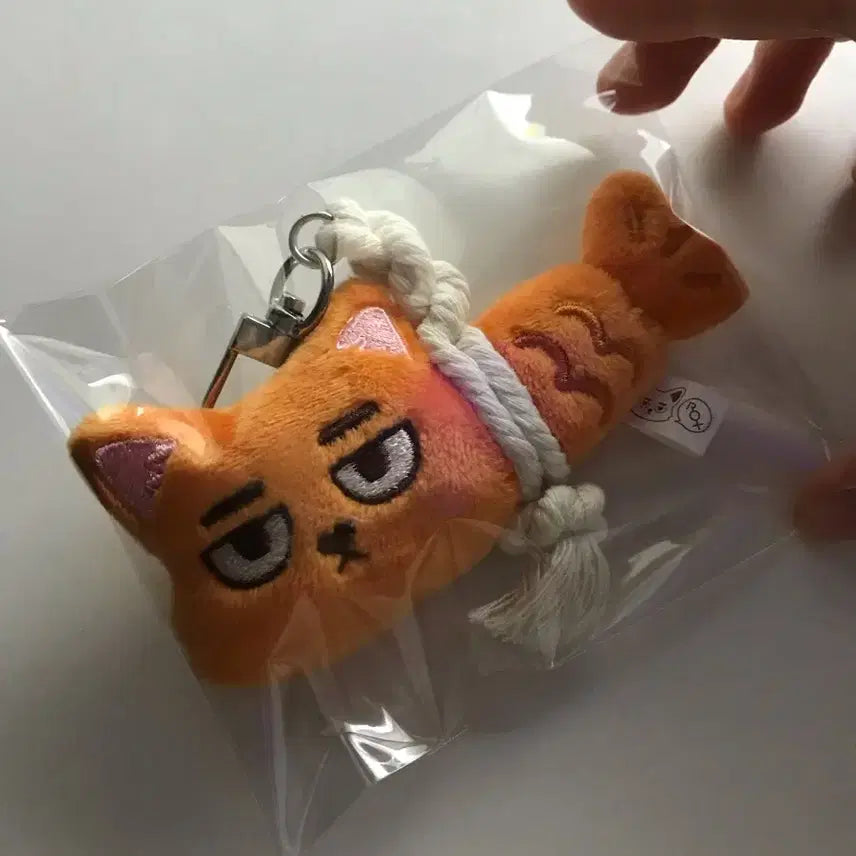 [BUNJANG] Roy Kim Unsealed Action Figure Keyring / 단순개봉)로이킴 액막이 인형 키링