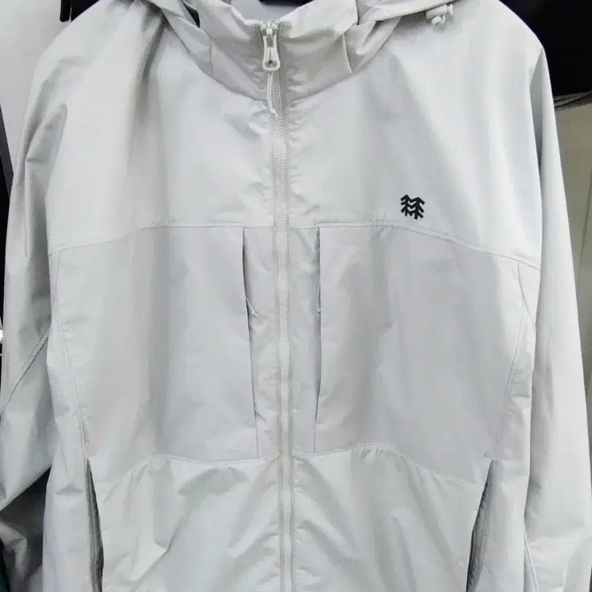 [BUNJANG] Kolon Sport Men's Gore-Tex Windstopper Lightweight Jacket / (정품) 코오롱스포츠 남성 고어택스 윈드스토퍼 경량 자켓 LGY 95/100  새것 미착용.