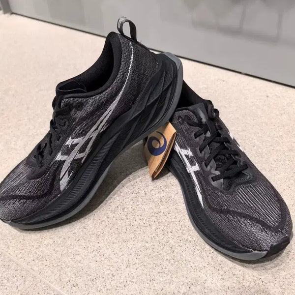 [BUNJANG] Asics Superblast 2 Black White US 8 / 아식스 슈퍼블라스트 2 블랙 화이트260mm