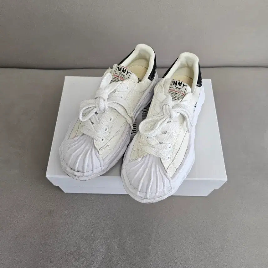 [BUNJANG] Mihara Yasuhiro Blakey White Canvas Low-Top Sneakers / [42]미하라 야스히로 블레이키 화이트 캔버스 로우