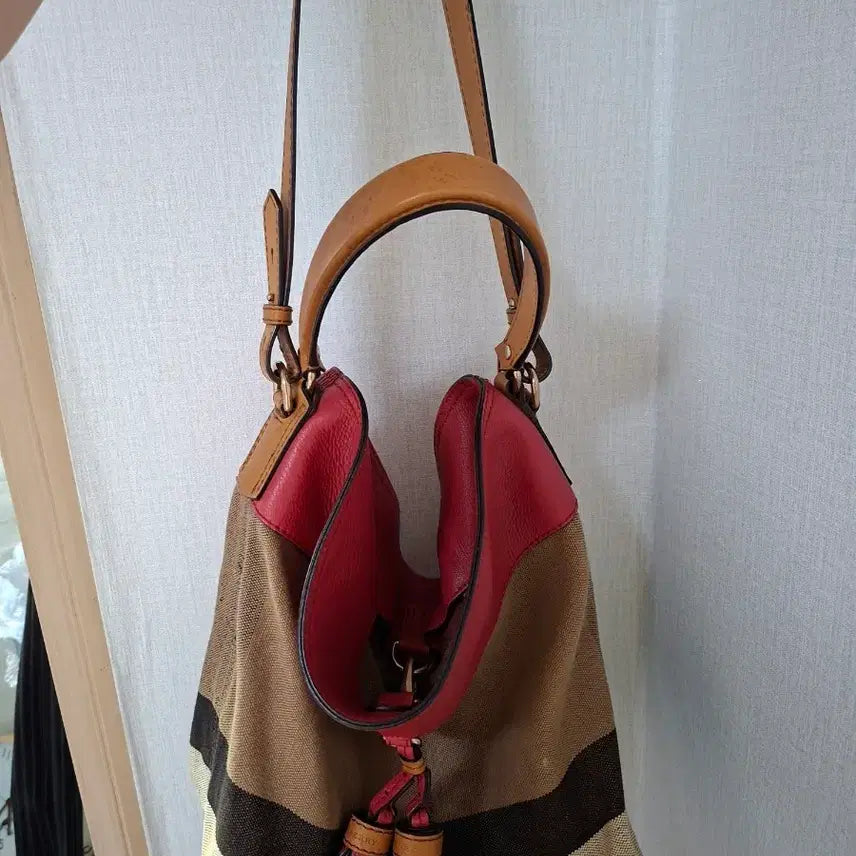 [BUNJANG] Burberry Check Bucket Bag / 버버리 버킷백