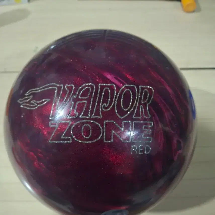 [BUNJANG] Vapor Zone Red Bowling Ball (15lb) / [중고볼]베이퍼죤 레드15p