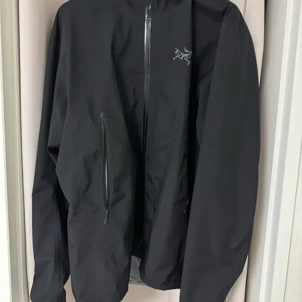 [BUNJANG] Arc'teryx Beta Jacket Black M / 아크테릭스 베타 자켓 블랙 M 사이즈