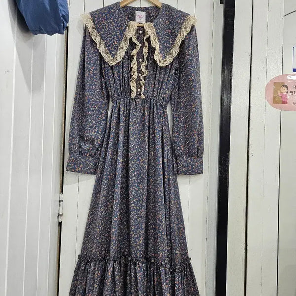 [BUNJANG] Women's Floral Long Dress Blue / 여성 플라워 롱원피스 Free 블루 잔플라워 빅카라 레이스 포인트 허리밴딩 플레어 꽃무늬원피스
