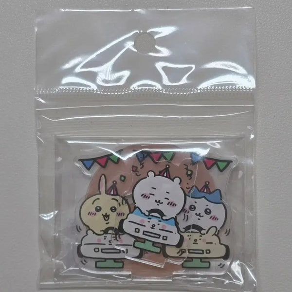[BUNJANG] Chiikawa Usagi Hachiwara Land Acrylic Stand / 치이카와 랜드 아크릴 우사기 하치와레