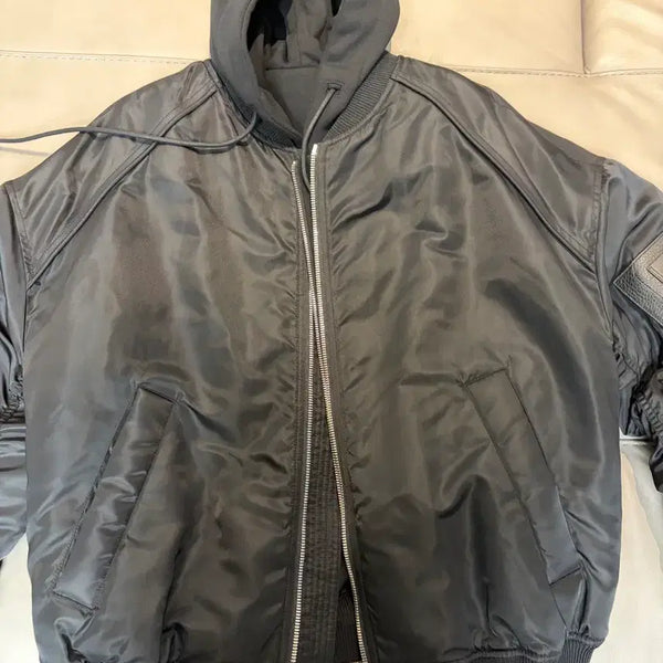 [BUNJANG] Juun.J 44 24FW Hooded MA-1 Bomber Jacket / [44] 새상품급 준지 후드 마원 ma-1