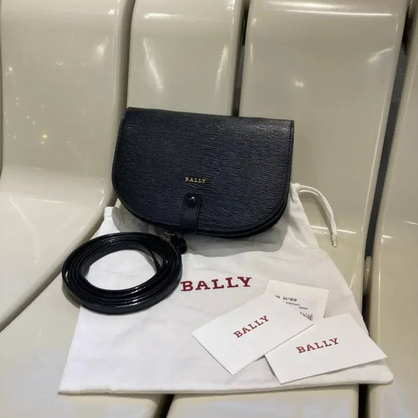 [BUNJANG] Bally Layn Mini Crossbody Bag / BALLY 발리 LAYN(레인/래인) 에삐 미니 크로스백(6226758)