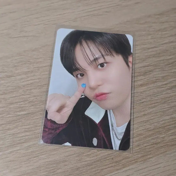 [BUNJANG] ATEEZ Aniteez in Color Popup Micro Sticker Photocard Jongho / [포카]에이티즈 애니티즈 인 컬러 팝업 마이크로 스티커 포카