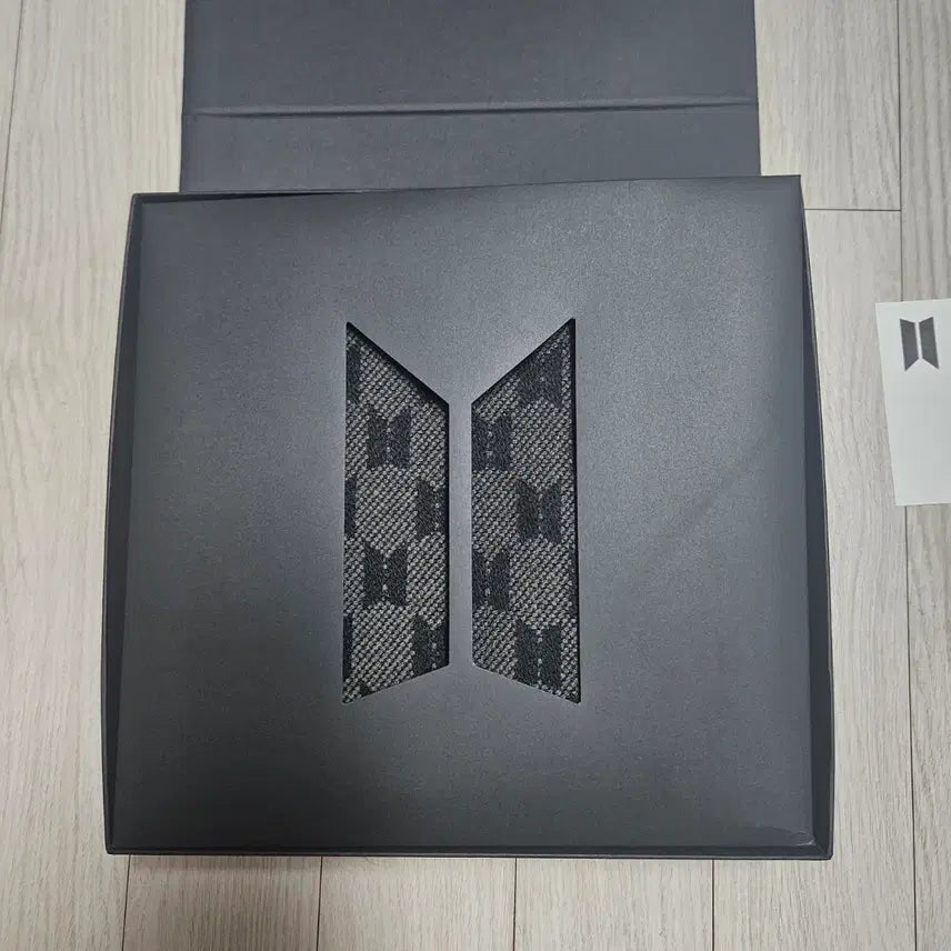 [BUNJANG] BTS ARMY Blanket Muchbox 1 / 머치박스1  아미블랭킷 bts