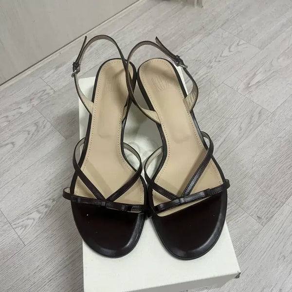[BUNJANG] Sie Lhou Summer Sandals / Sie lhou 여름샌들