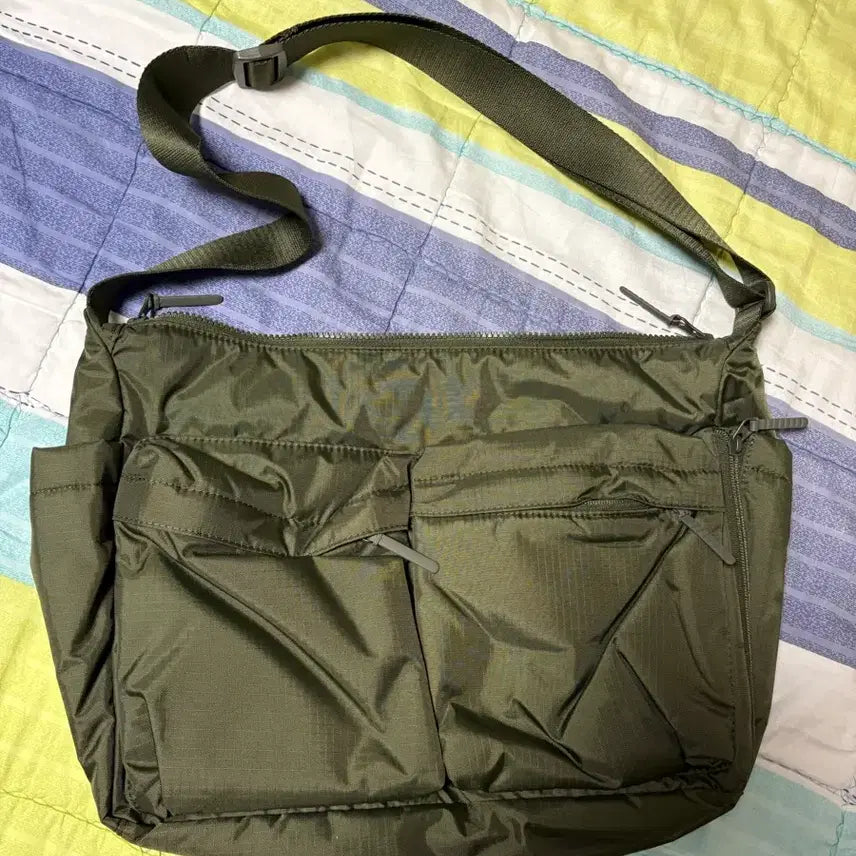 [BUNJANG] Uniqlo x Porter Style Crossbody Bag / 유니클로 포터맛 크로스백
