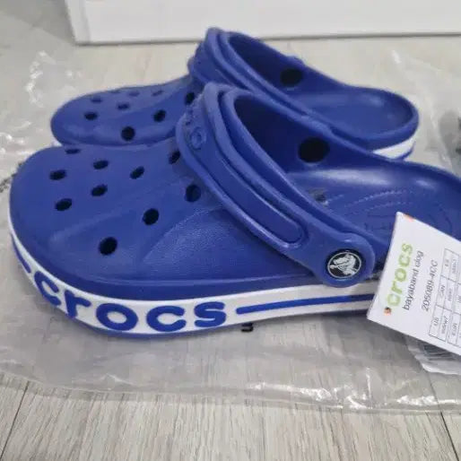 [BUNJANG] Crocs Clog Size 240 / 크록스 240