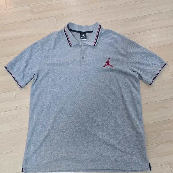 [BUNJANG] Nike Jordan Grey Polo T-Shirt L (Korean 105) / (1회 착용)나이키 조던 그레이 폴로 반팔 카라티 L사이즈(국내105)