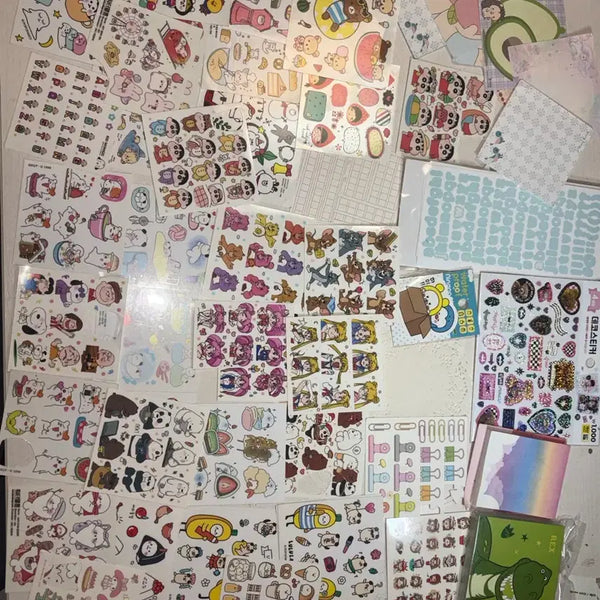[BUNJANG] Assorted Packaging & Journaling Supplies: Sailor Moon, Tom & Jerry Stickers, Memo Pads, and More / 포장용품,다꾸용품 일괄 세일러문,톰과제리..등 스티커,떡매 등등
