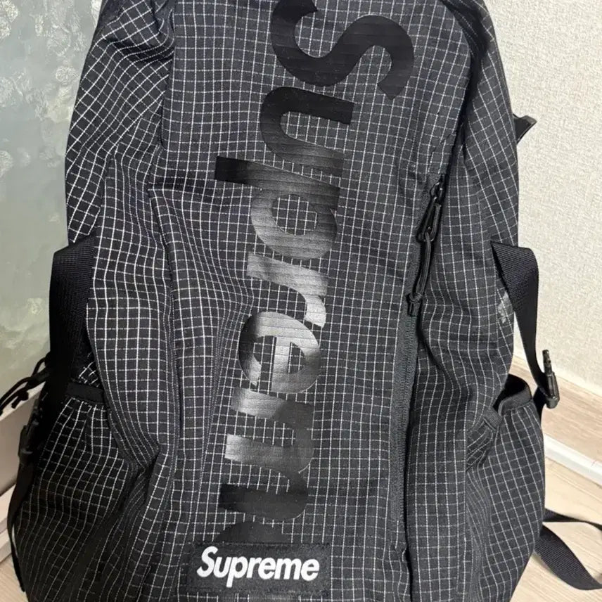 [BUNJANG] Supreme Backpack 24SS Black / 슈프림 백팩 24SS(여러분가격제안 많이던져보세요)