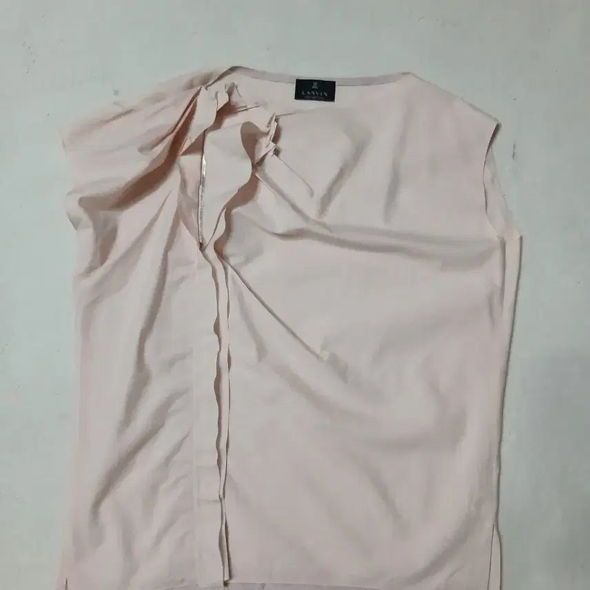 [BUNJANG] Lanvin Asymmetrical Blouse / 랑방 언발란스 블라우스 66~77