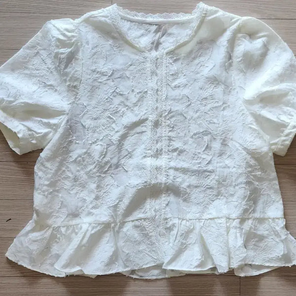 [BUNJANG] Lace Frill Puff Sleeve Blouse / 레이스 프릴 퍼프 소매 블라우스