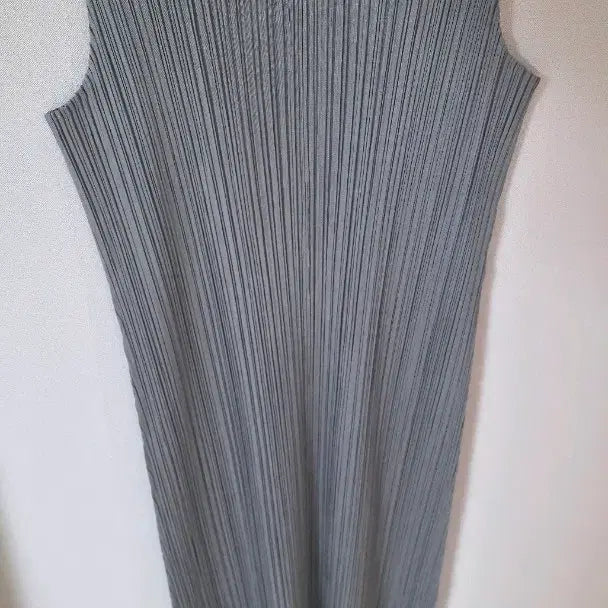 [BUNJANG] Pleats Please Sleeveless Maxi Dress / 플리츠플리즈 나시원피스