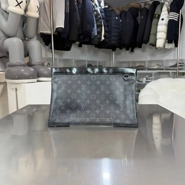 [BUNJANG] Louis Vuitton Monogram Pouch Voyage Apollo Clutch GM / 루이비통 클러치