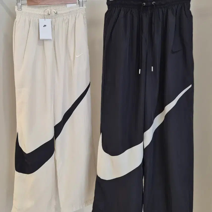 [BUNJANG] Nike Swoosh Woven Running Training Pants (Unisex) / 미친 초특가:)나이키 스우시 우븐 러닝트레이닝 팬츠 새상품(남녀공용)