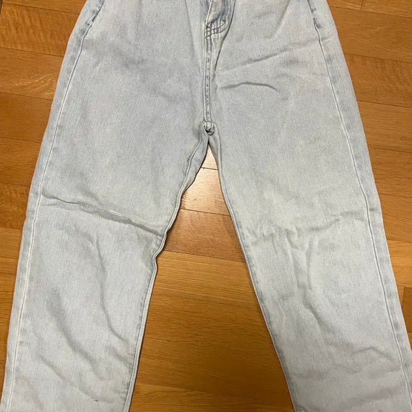 [BUNJANG] Light Wash High-Waisted Semi Wide-Leg Pants / 연청 하이웨스트 세미 와이드바지