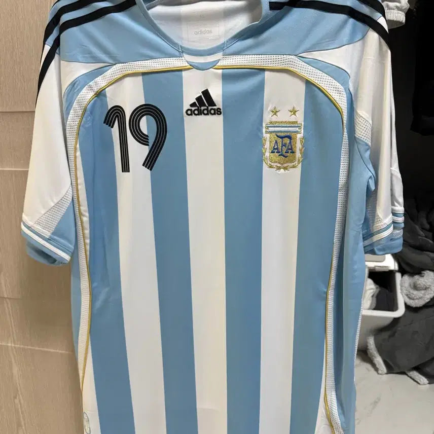 [BUNJANG] Adidas 2006 Argentina Reissue Home Jersey #19 XL / [해외XL] 아디다스 2006 아르헨티나 리이슈 홈 메시 NO.19
