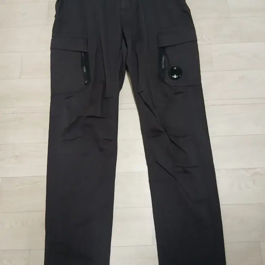 [BUNJANG] CP Company Black Pants / CP컴퍼니 바지 팬츠 백화점판 한글택 정품 A+급 32-33