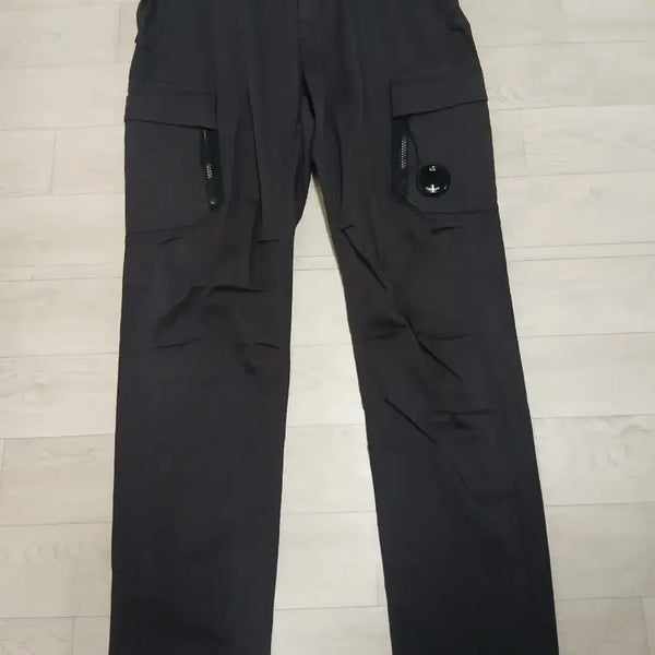 [BUNJANG] CP Company Black Pants / CP컴퍼니 바지 팬츠 백화점판 한글택 정품 A+급 32-33