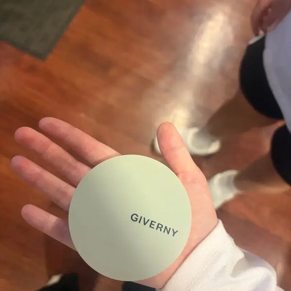 [BUNJANG] Giverny Cushion Foundation (21 Light Beige) with Refill / 지베르니 쿠션 21호