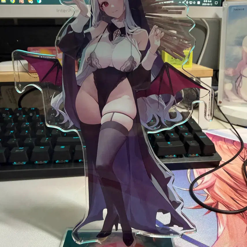 [BUNJANG] Brown Dust 2 Halloween Michaela Acrylic Stand / 브라운더스트2 할로윈 미카엘라 아크릴 스탠드 판매