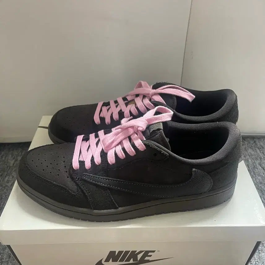 [BUNJANG] Air Jordan 1 Travis Scott Low Velvet / 조던1 트래비스스캇 로우 벨벳 265